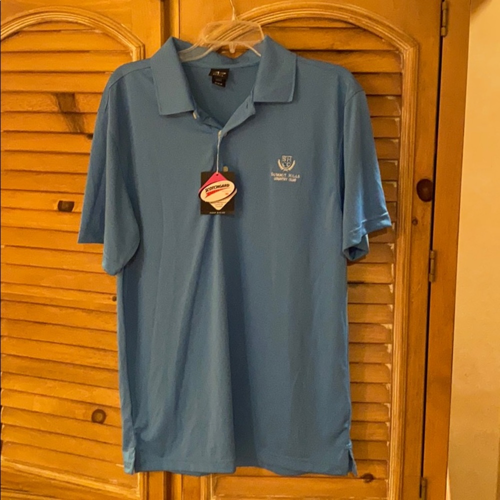 Mens Med NWT golf shirt light Blue Summit Hills CC